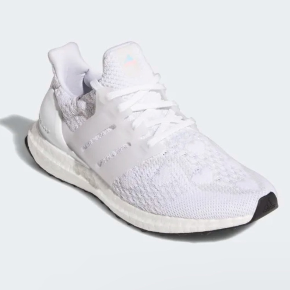 ULTRABOOST 5.0 DNA SHOES